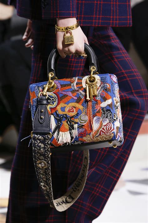 dior totes 2020